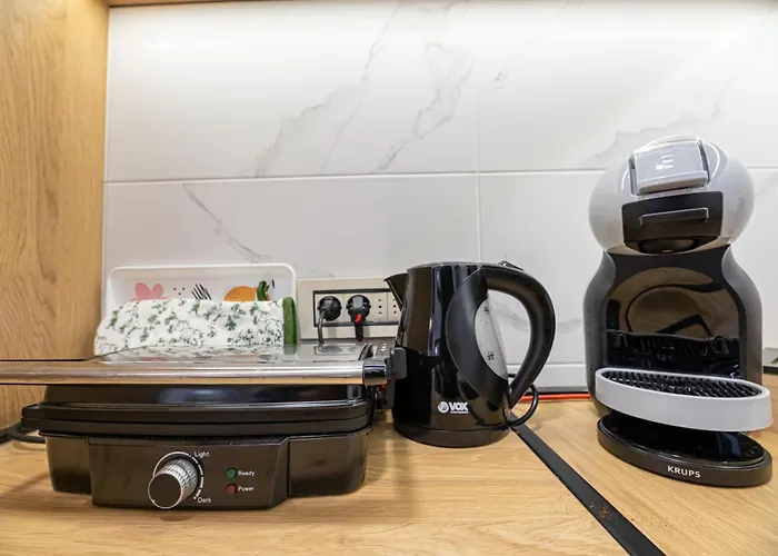 アパート Magic Mountain ズラティボール