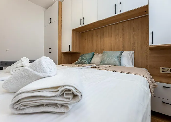 Magic Mountain アパート ズラティボール